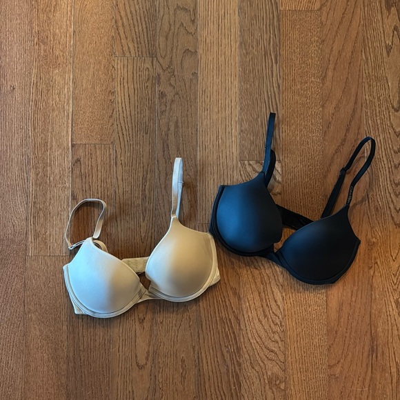 Calvin Klein push up bras 32D - Main Image
